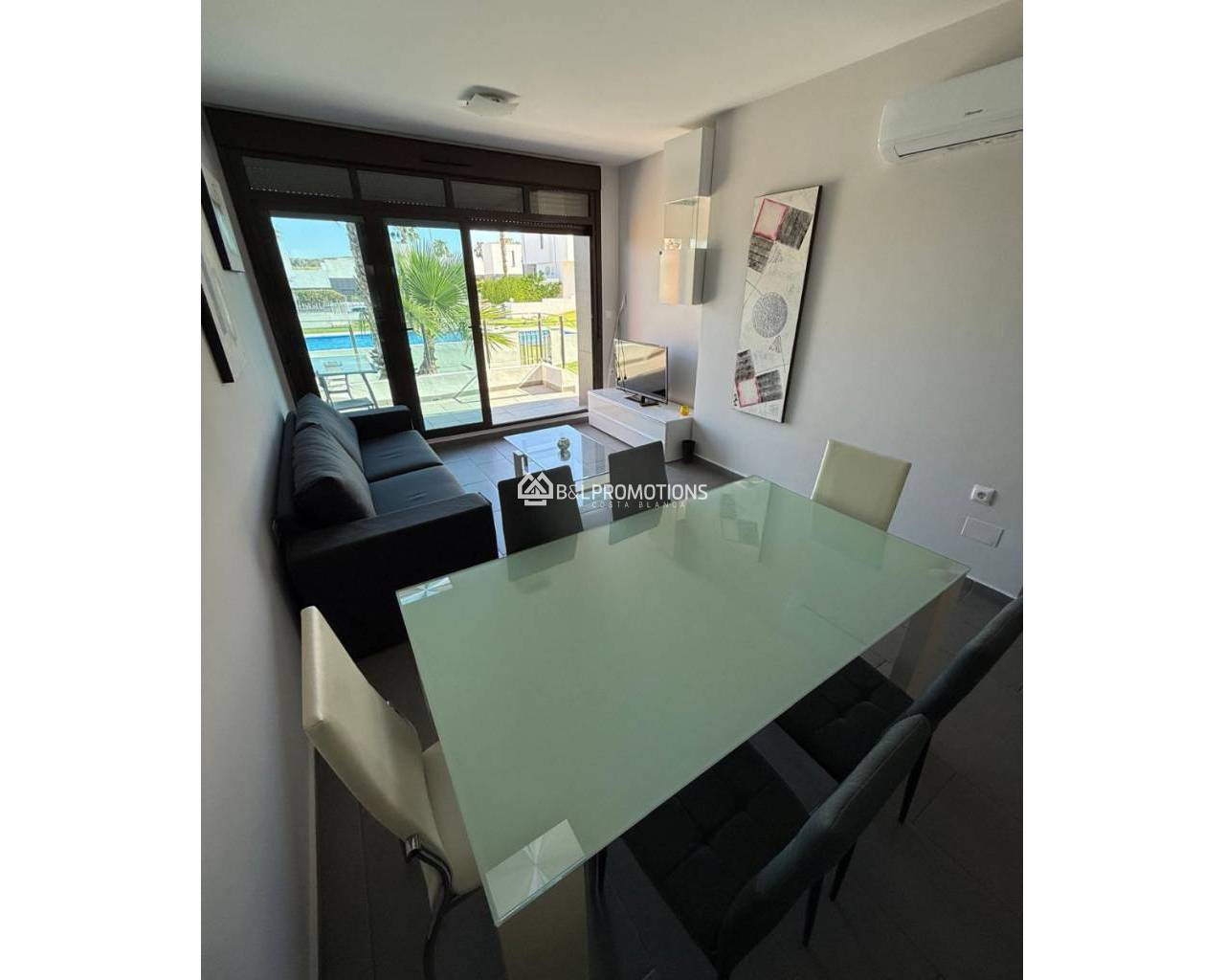 Alquiler a largo plazo - Apartamento -
Alicante - La Finca Golf