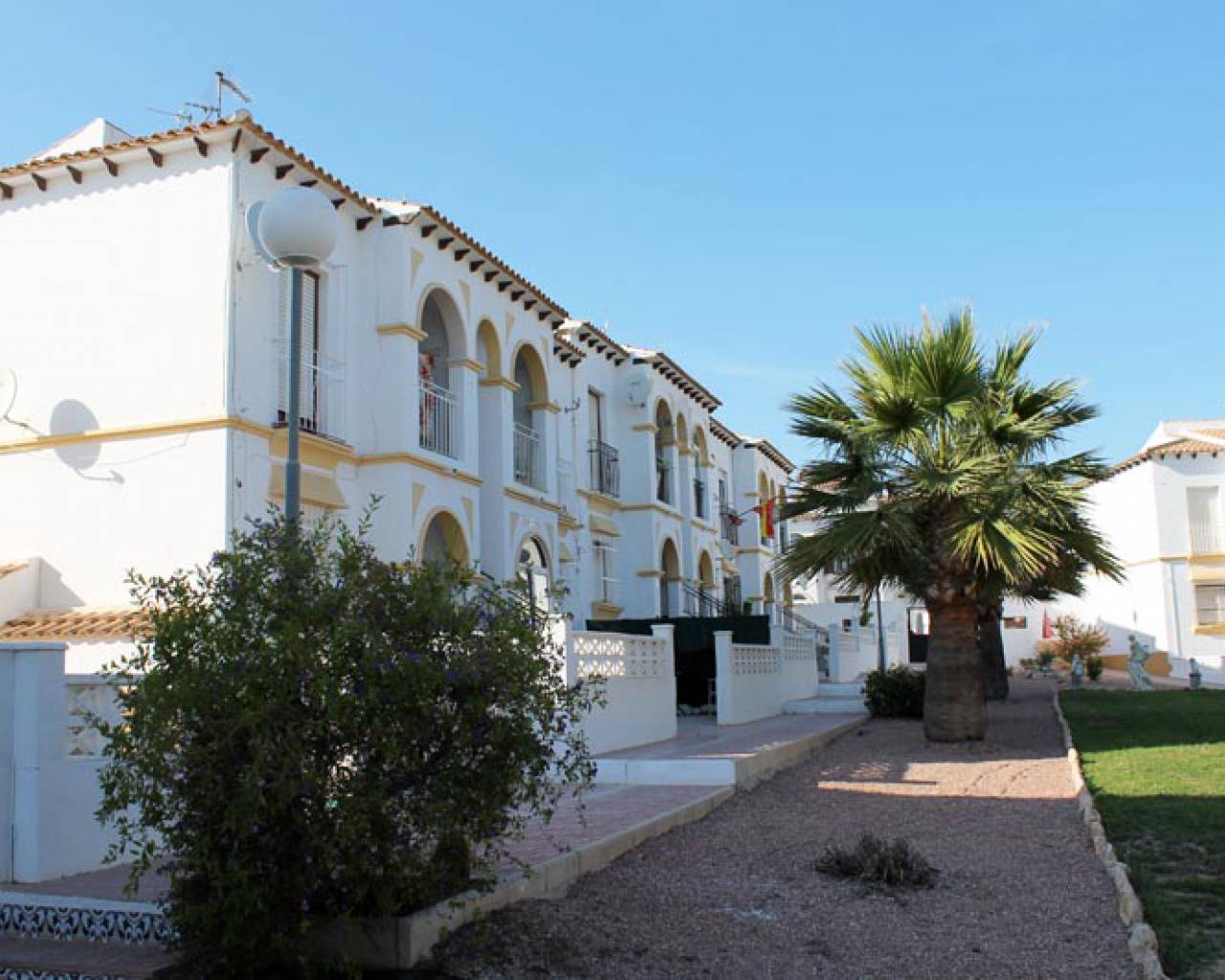 Alquiler a largo plazo - Apartamento - San Miguel de Salinas - El Galán