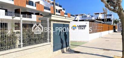 Apartamento - Nueva construcción -
            Pilar de la Horadada - A457