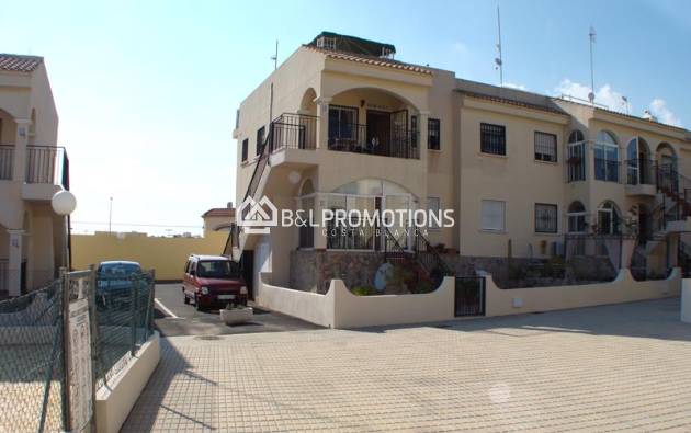 Apartment - Resale - Orihuela Costa -
                Playa Flamenca