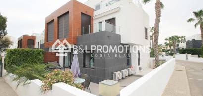 Appartement - Herverkoop -
            Orihuela Costa - R544