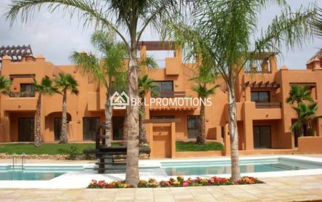 Casa adosada / Duplex - Nueva construcción - San Miguel de Salinas -
                San Miguel de Salinas