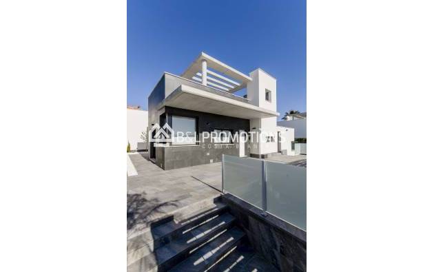 Chalet independiente - Nueva construcción - Lorca -
                El Porvenir