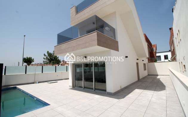 Chalet independiente - Nueva construcción - Pilar de la Horadada -
                Torre de la Horadada