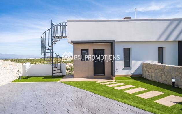 Chalet pareado · Nueva construcción · Alicante · La Finca Golf