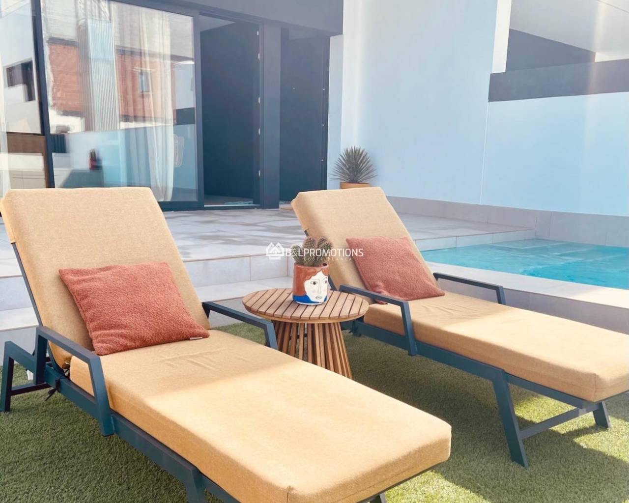 Ferienvermietung - Appartement -
Pilar de la Horadada