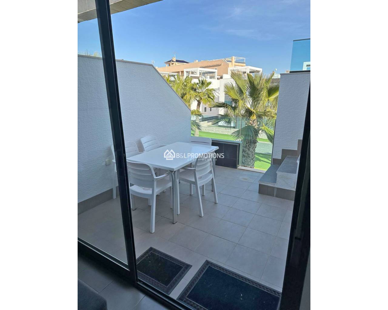 Ferienvermietung - Appartement -
Torrevieja - Punta Prima