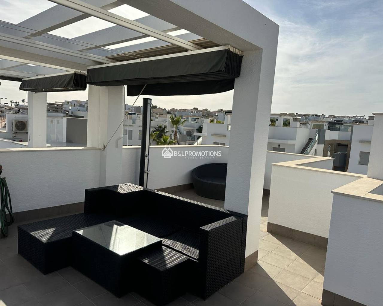 Ferienvermietung - Appartement -
Torrevieja - Punta Prima