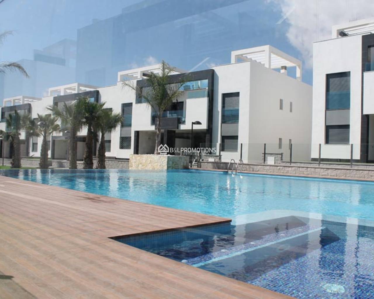 Ferienvermietung - Appartement -
Torrevieja - Punta Prima