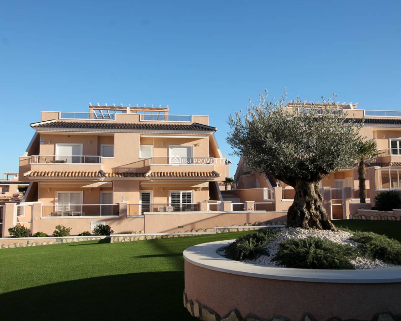 Ferienvermietung - Appartement -
Torrevieja - Punta Prima