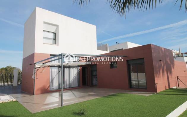 Half vrijstaande villa - Herverkoop - Alicante -
                La Finca Golf