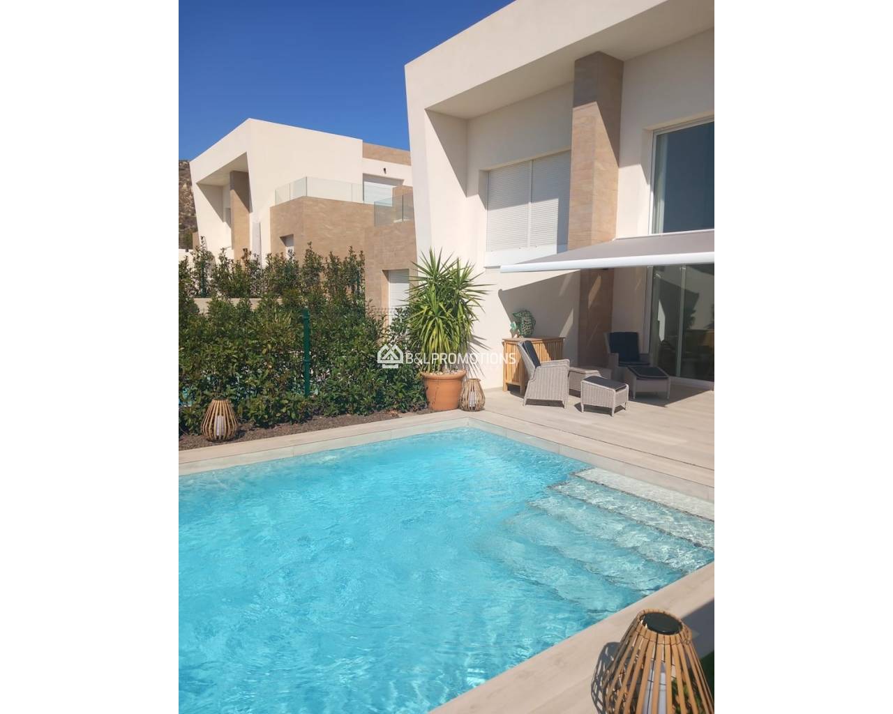 Herverkoop - Half vrijstaande villa -
Alicante - La Finca Golf