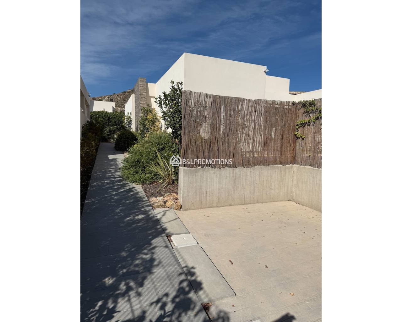 Herverkoop - Vrijstaande villa -
Alicante - La Finca Golf