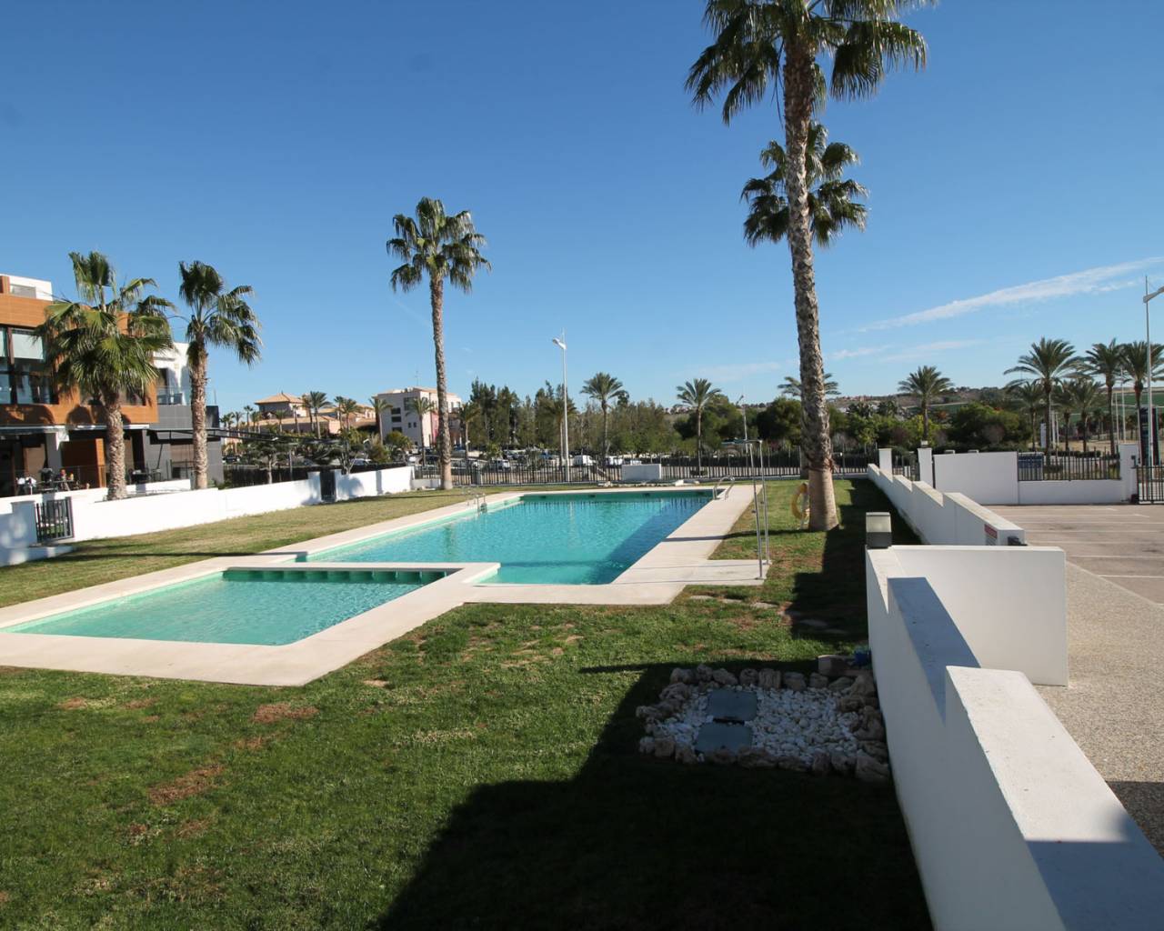 Hosszú távú kiadás - Apartman -
Alicante - La Finca Golf