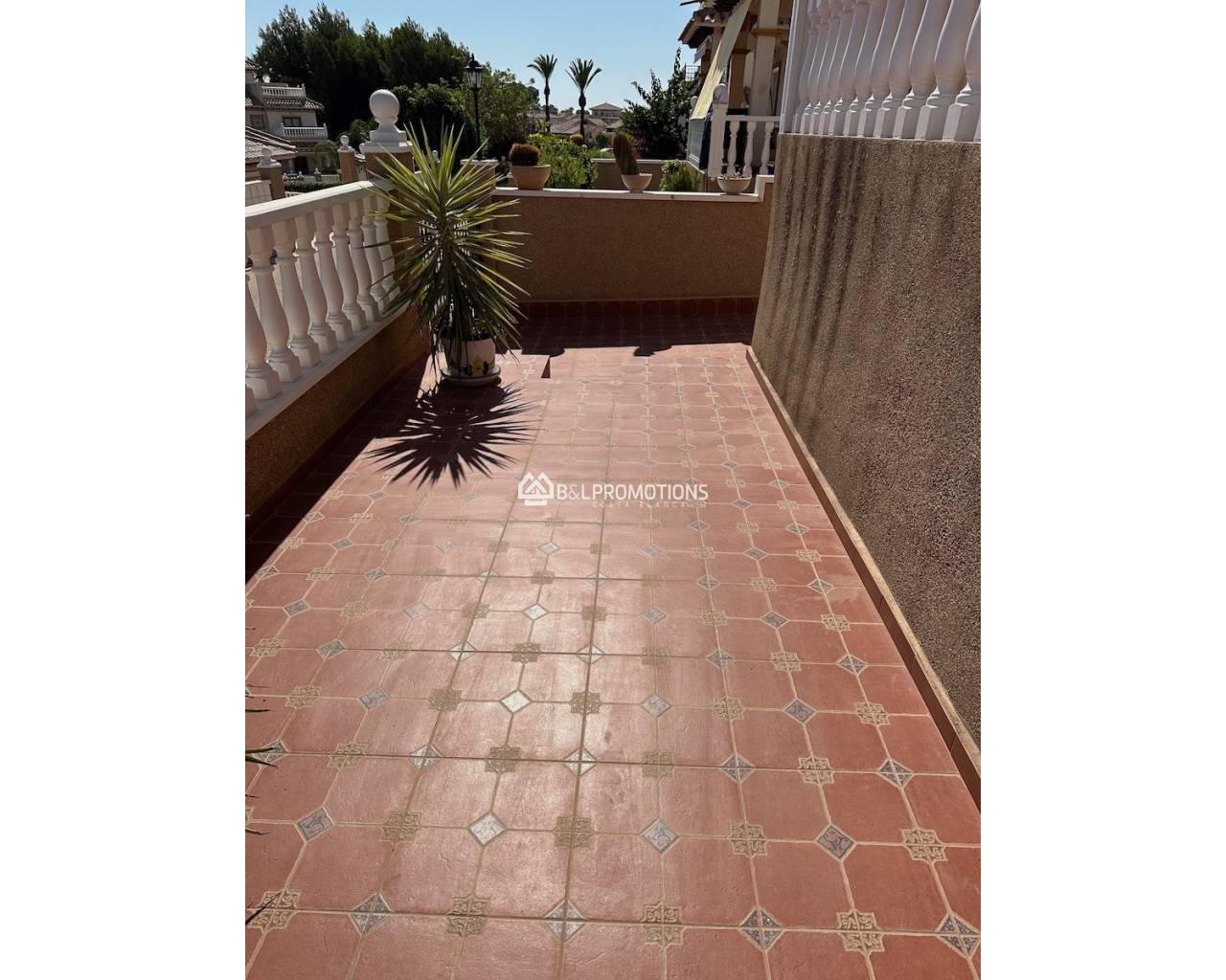 Hosszú távú kiadás - Sorház / Duplex -
Orihuela Costa - Villamartin