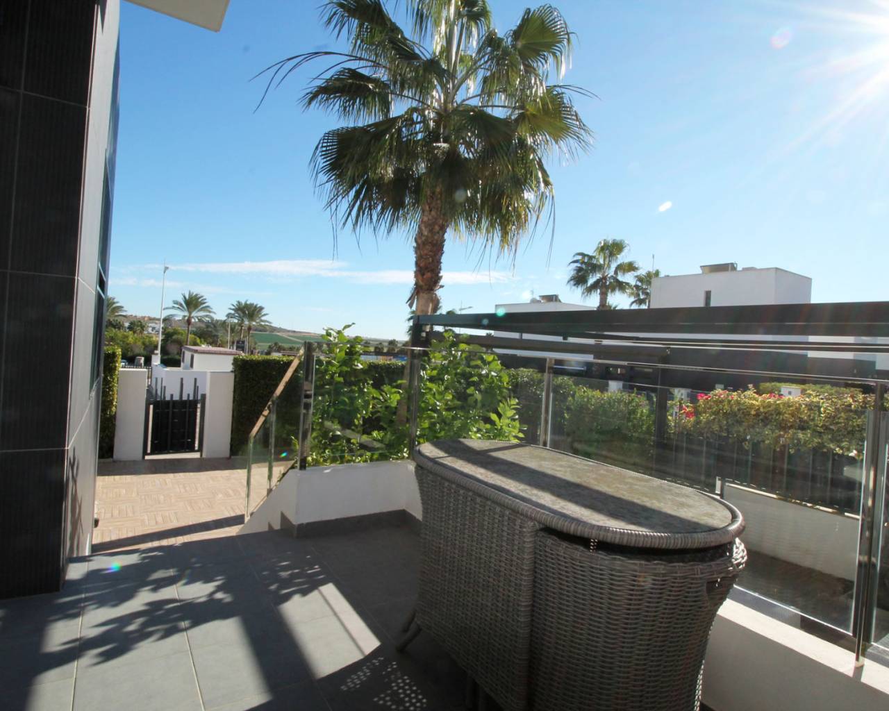 Lange termijn verhuur - Appartement -
Alicante - La Finca Golf