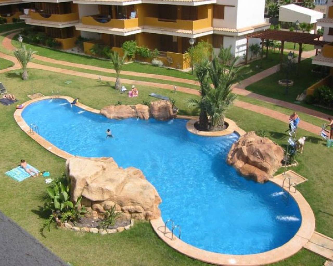 Lange termijn verhuur - Appartement -
Torrevieja - Punta Prima