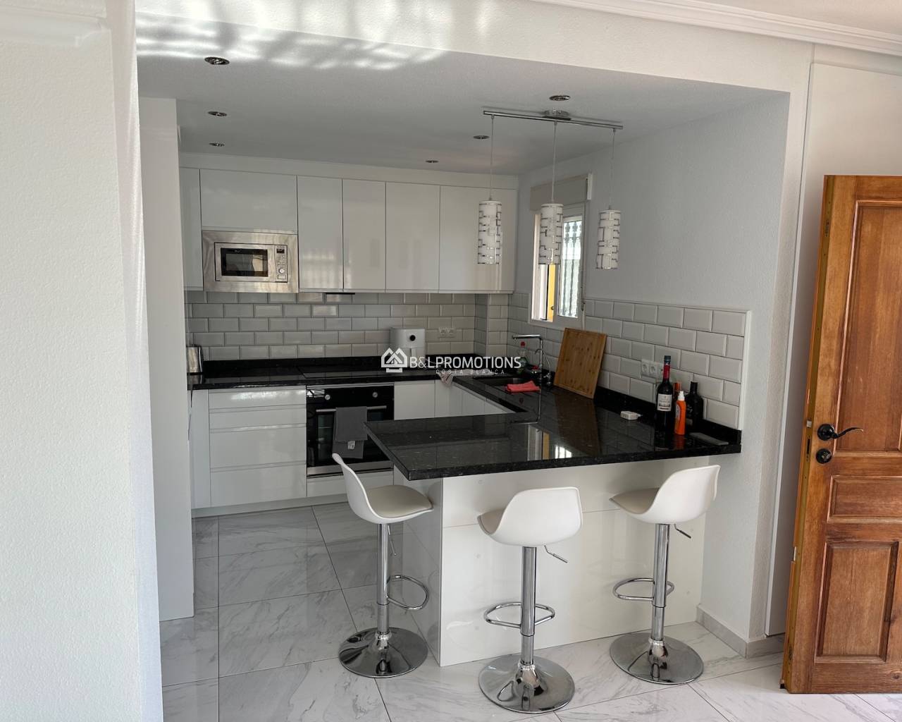 Location long terme - Maison jumeleé / Duplex -
Orihuela Costa - Villamartin