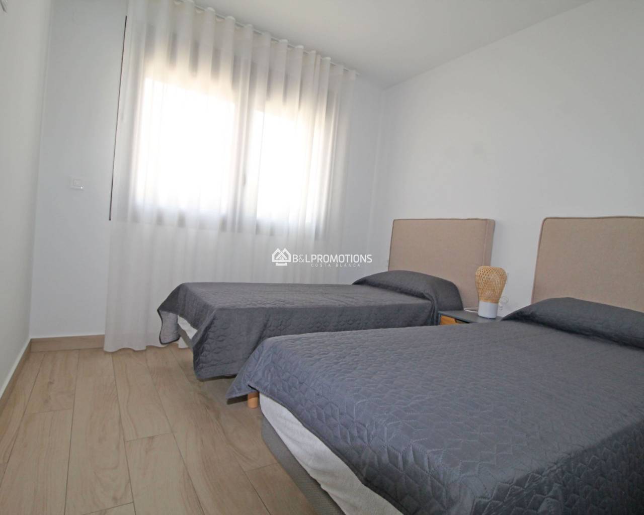 Location vacances - Appartement -
Torrevieja - Los Balcones