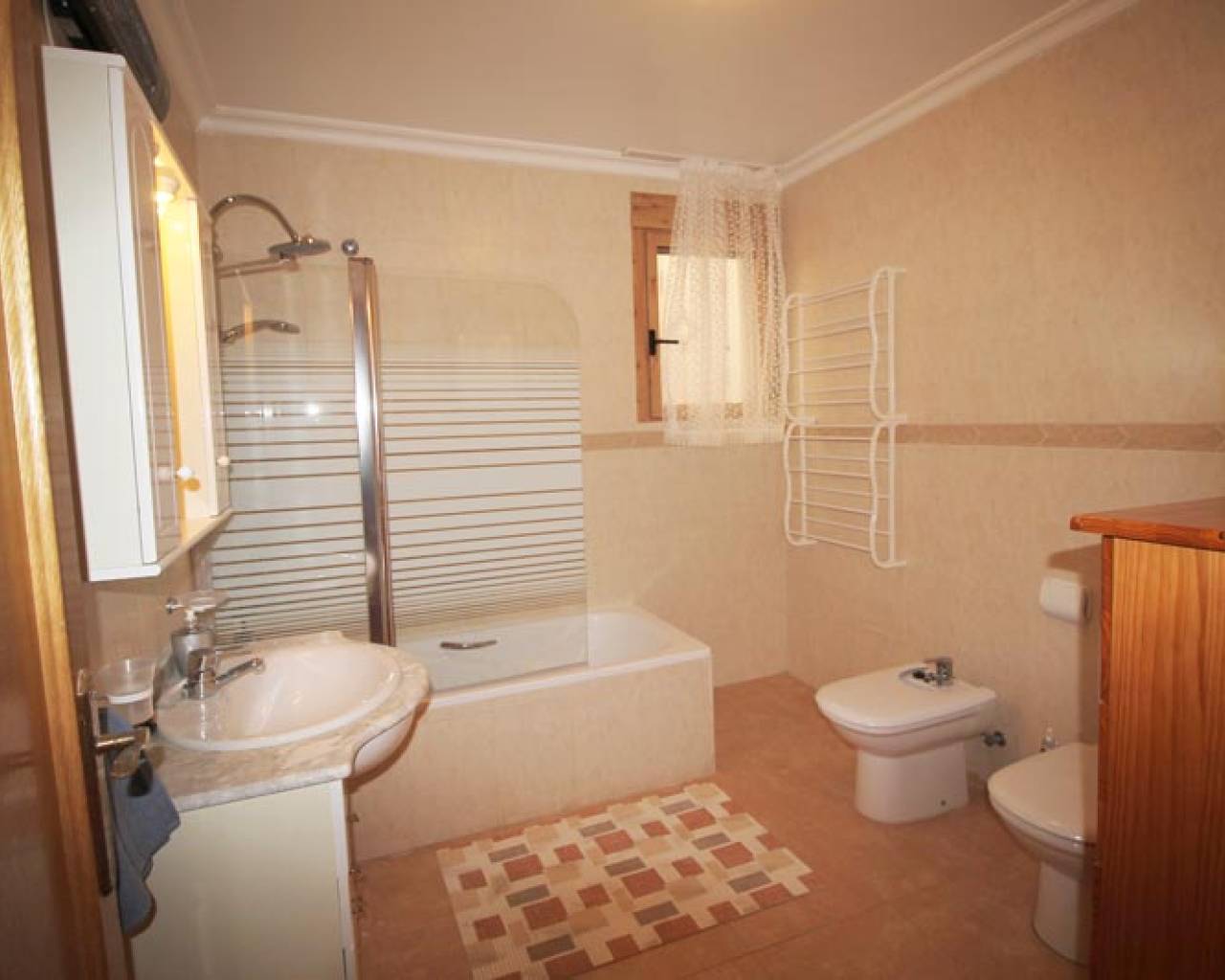 Long term rental - Villa -
Orihuela Costa - El Galán