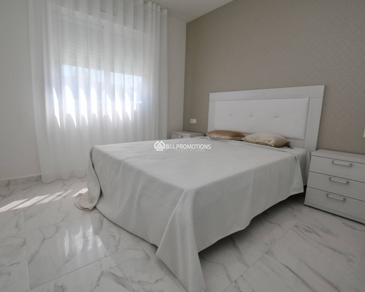 Neubauimmobilien - Bungalow -
San Miguel de Salinas