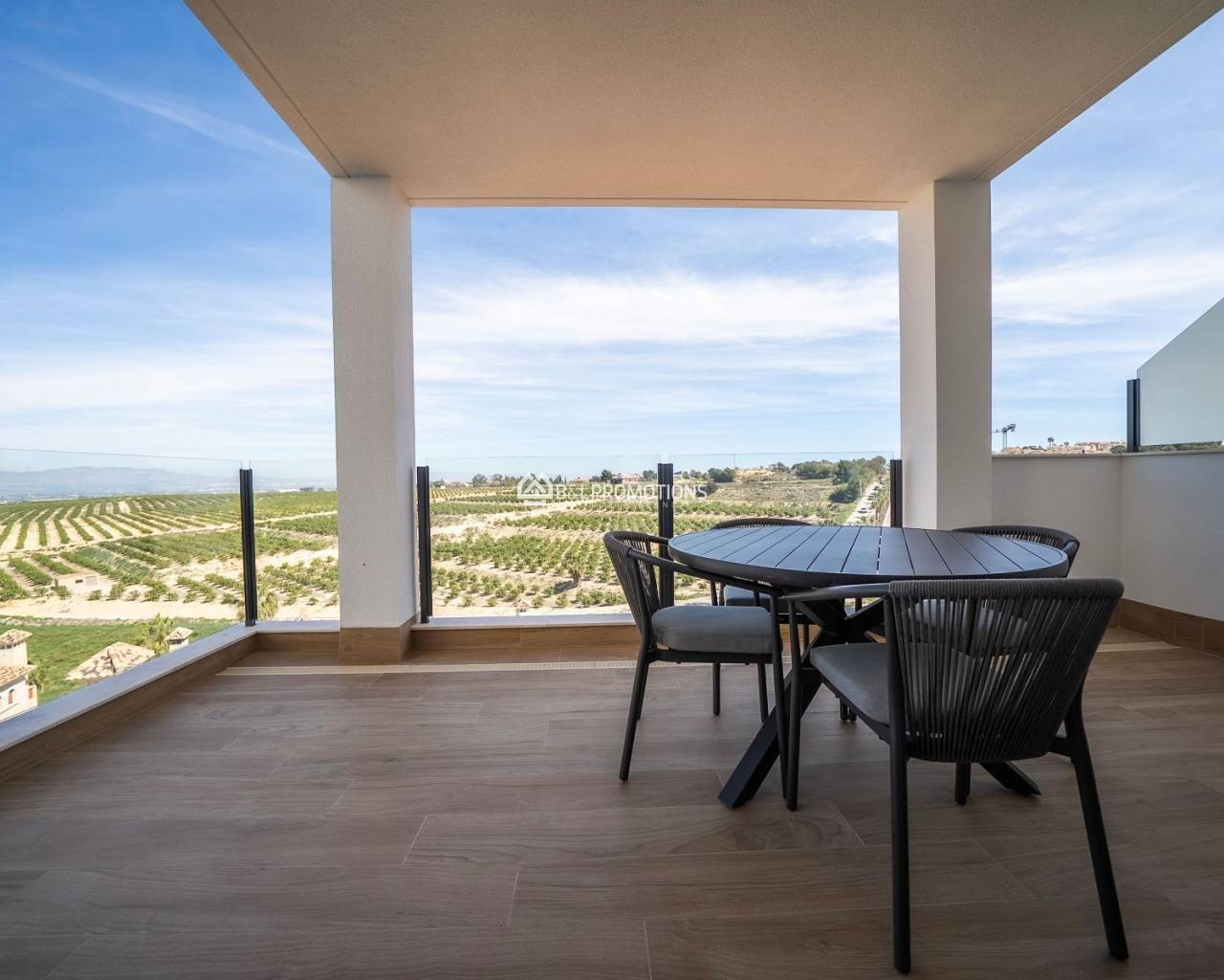 Neubauimmobilien - Doppelhaushälfte -
Alicante - La Finca Golf