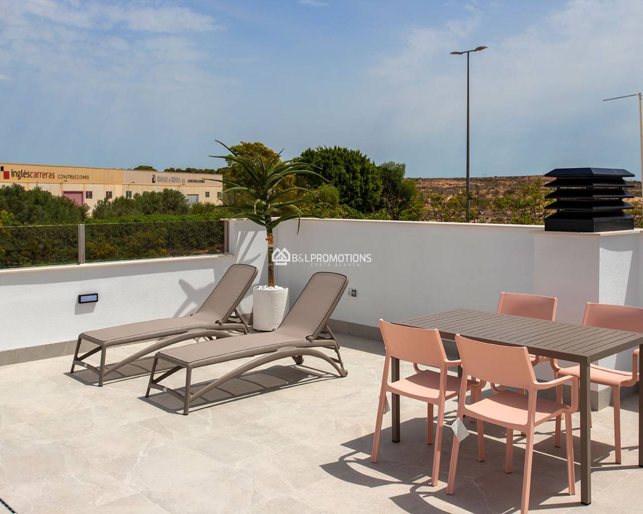 Neubauimmobilien - Quattrohaus -
Sucina - Centro