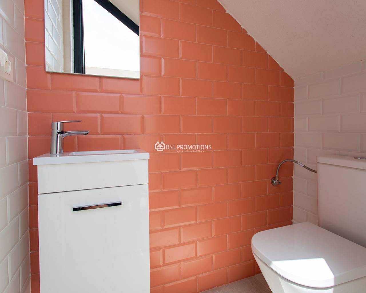 Neubauimmobilien - Quattrohaus -
Sucina - Centro