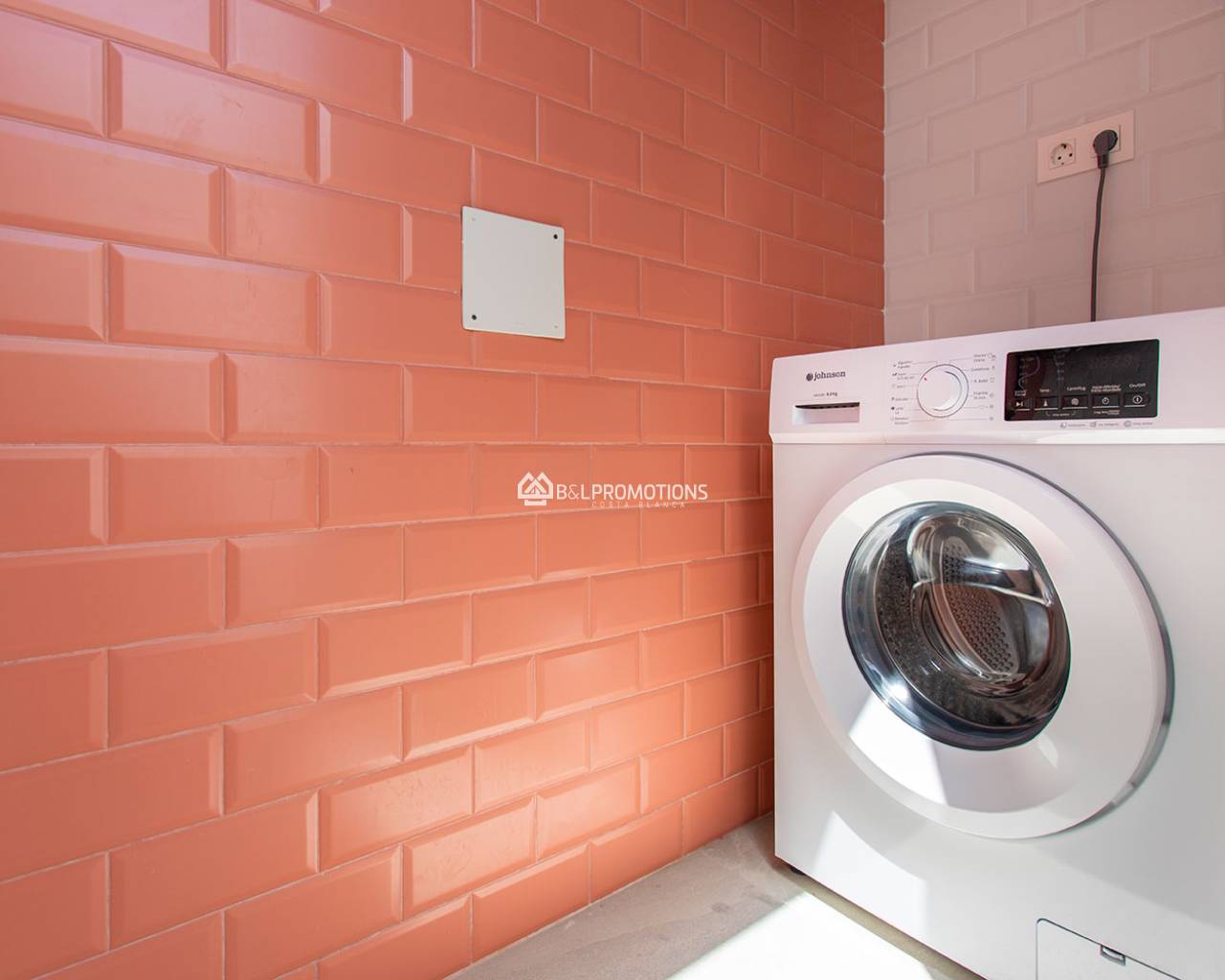 Neubauimmobilien - Quattrohaus -
Sucina - Centro