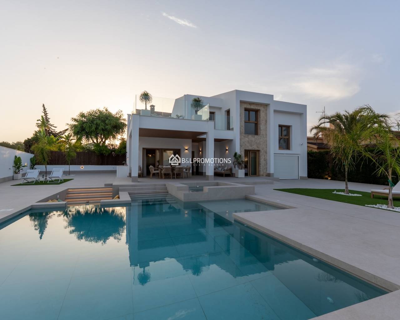 Neubauimmobilien - Villa -
Orihuela Costa - Campoamor