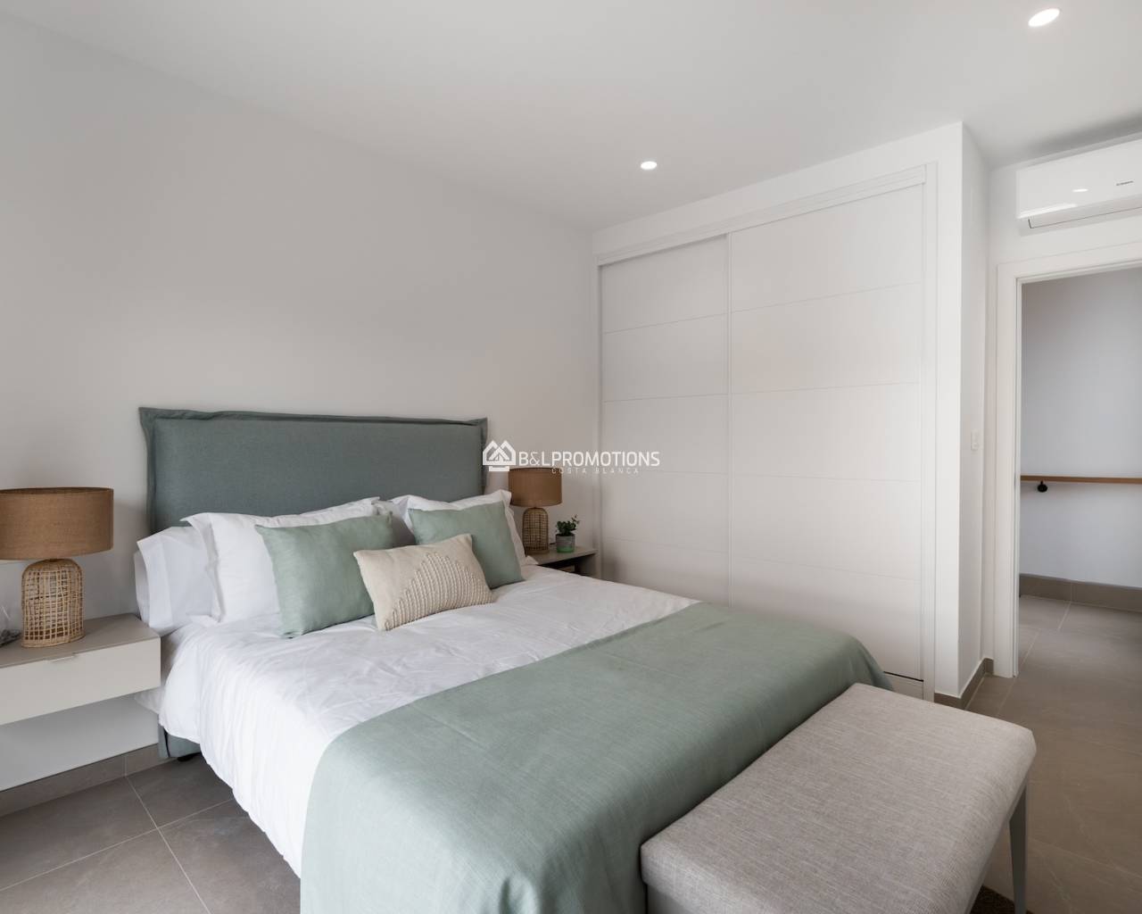 Neubauimmobilien - Villa -
Orihuela Costa - Campoamor