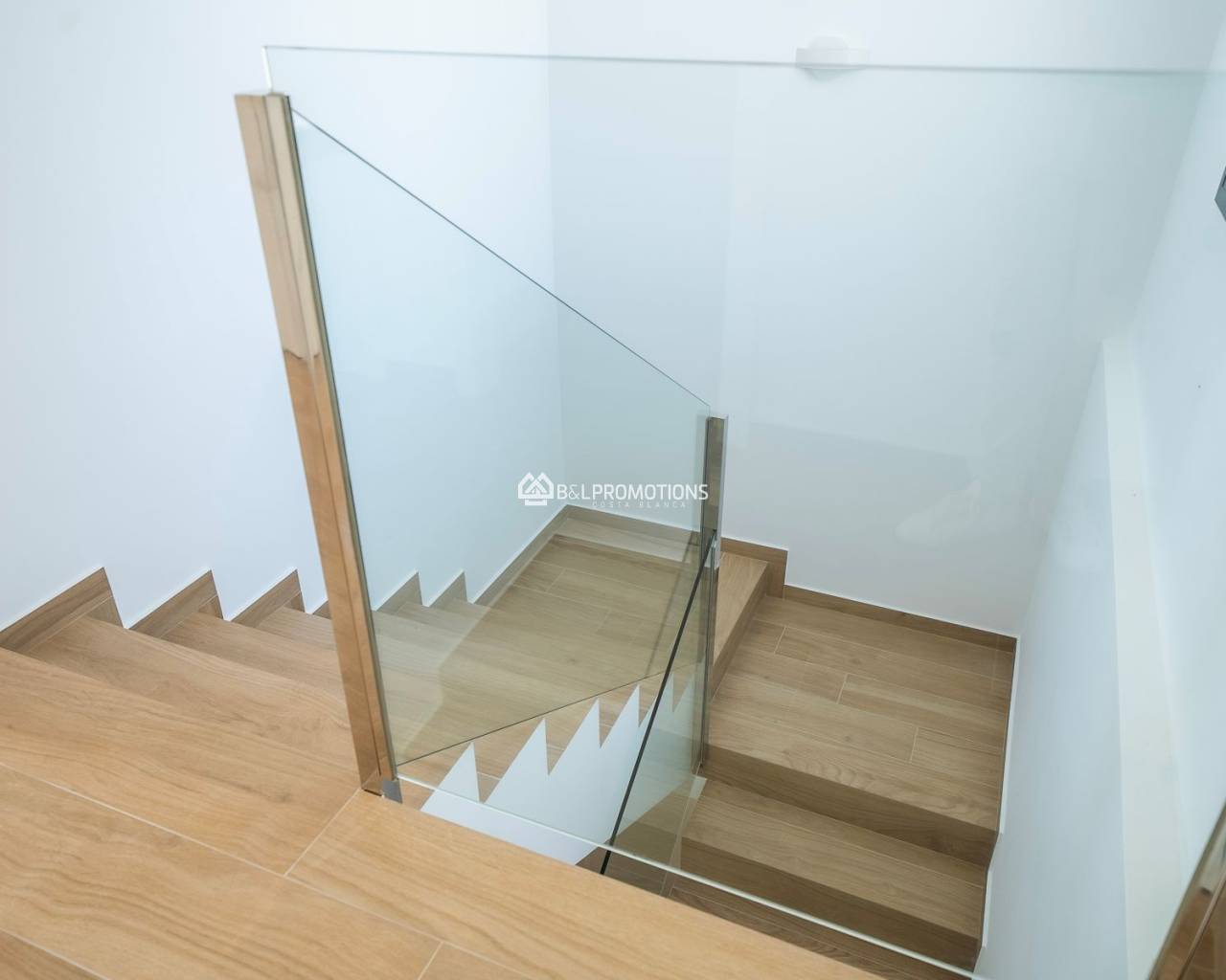 New build - Semi detached villa -
Alicante - La Finca Golf