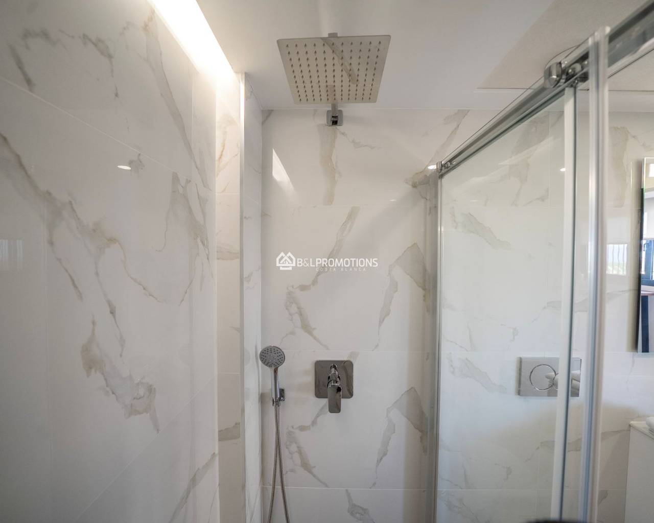 Nieuwbouw - Geschakelde woning / duplex -
Alicante - La Finca Golf