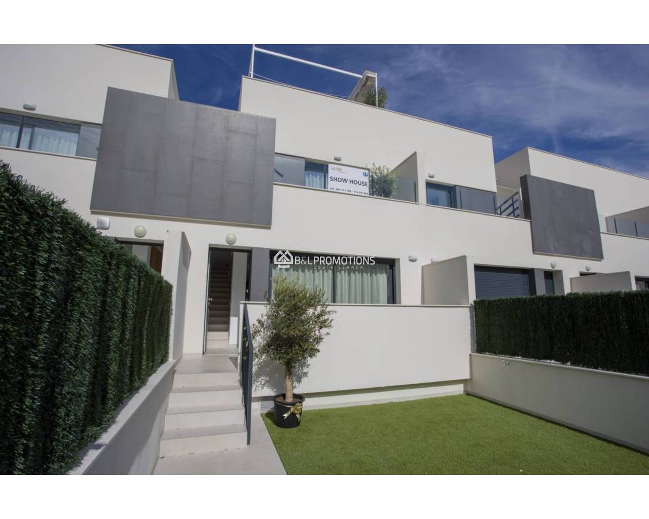 Nieuwbouw - Geschakelde woning / duplex -
Cox