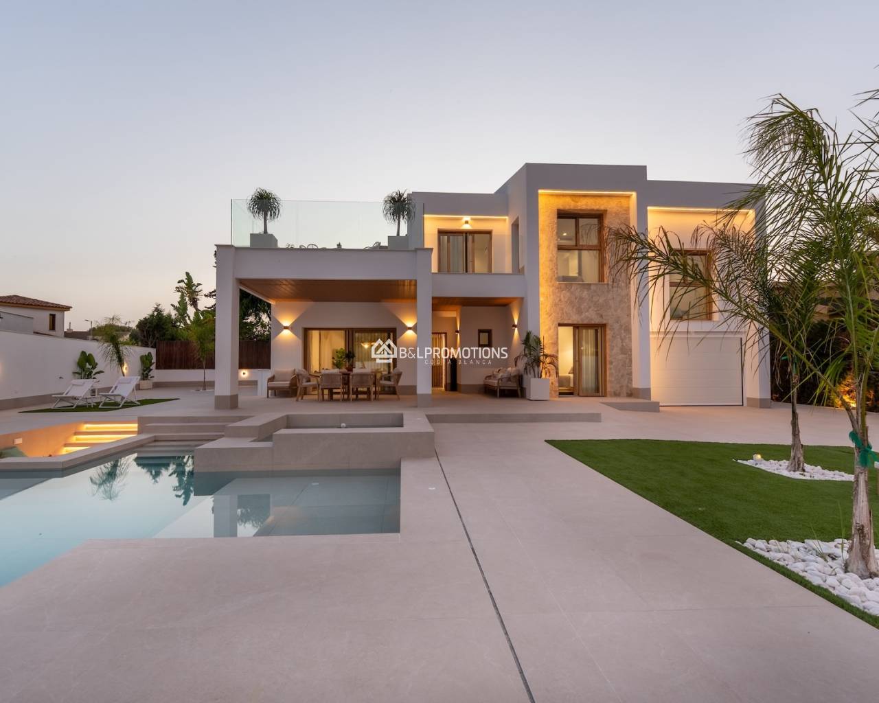 Nueva construcción - Chalet independiente -
Orihuela Costa - Campoamor