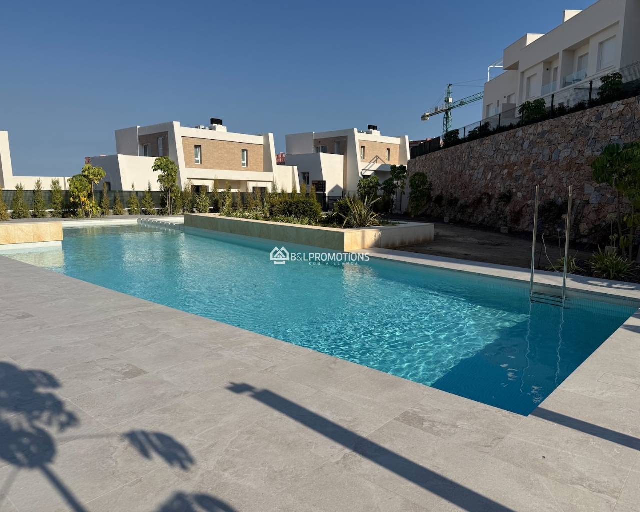 Resale - Bungalow -
Alicante - La Finca Golf