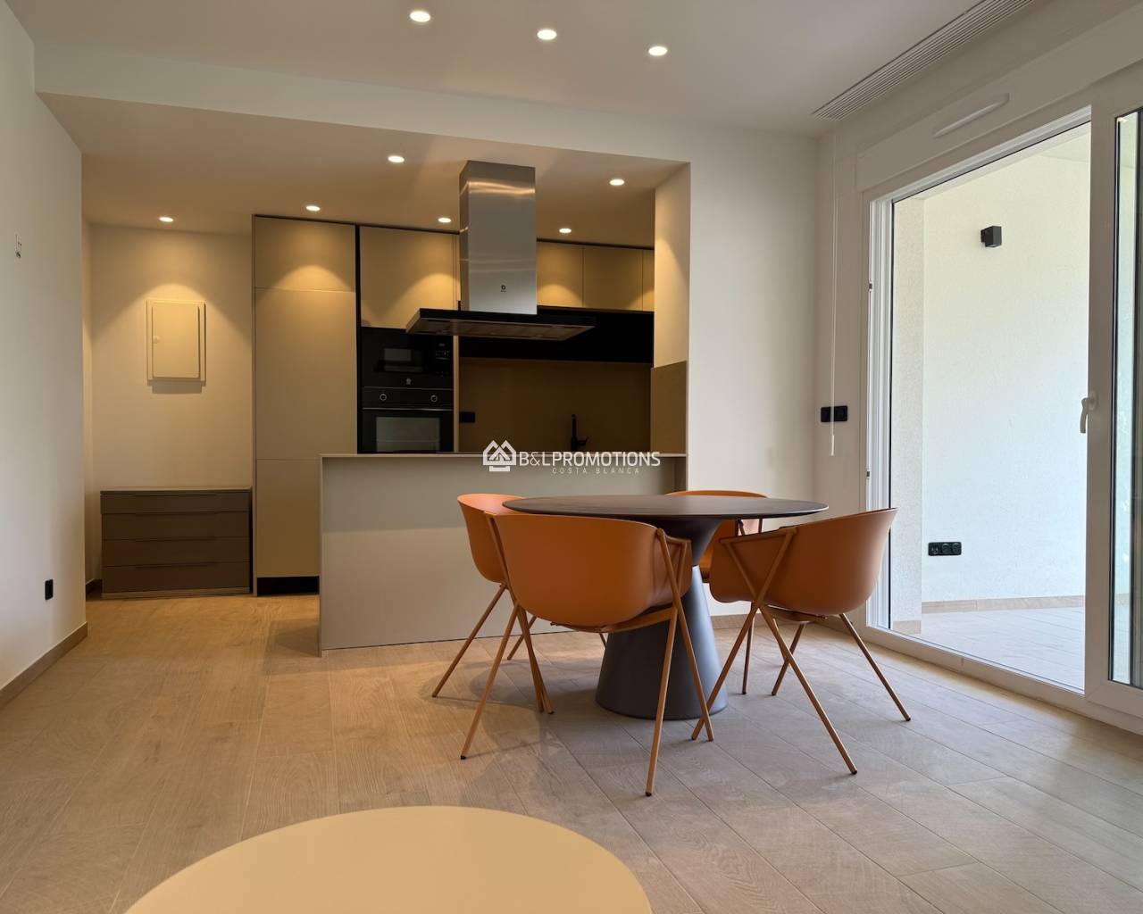 Resale - Bungalow -
Alicante - La Finca Golf