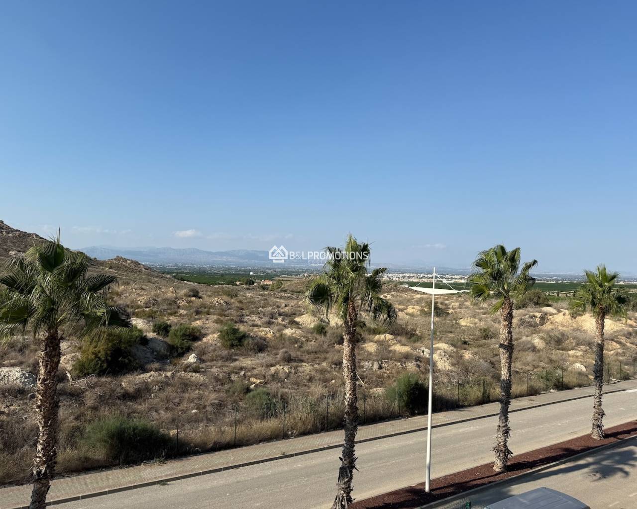 Resale - Bungalow -
Alicante - La Finca Golf