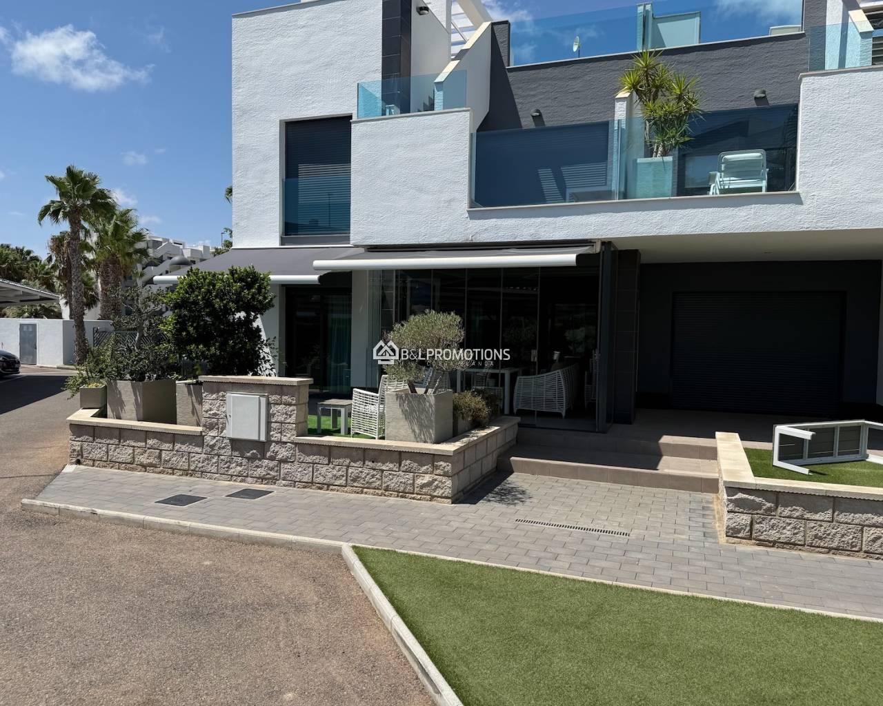 Resale - Bungalow -
Guardamar del Segura - El Raso