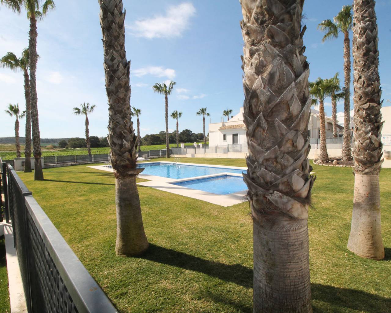 Resale - Townhouse / Duplex - Alicante - La Finca Golf