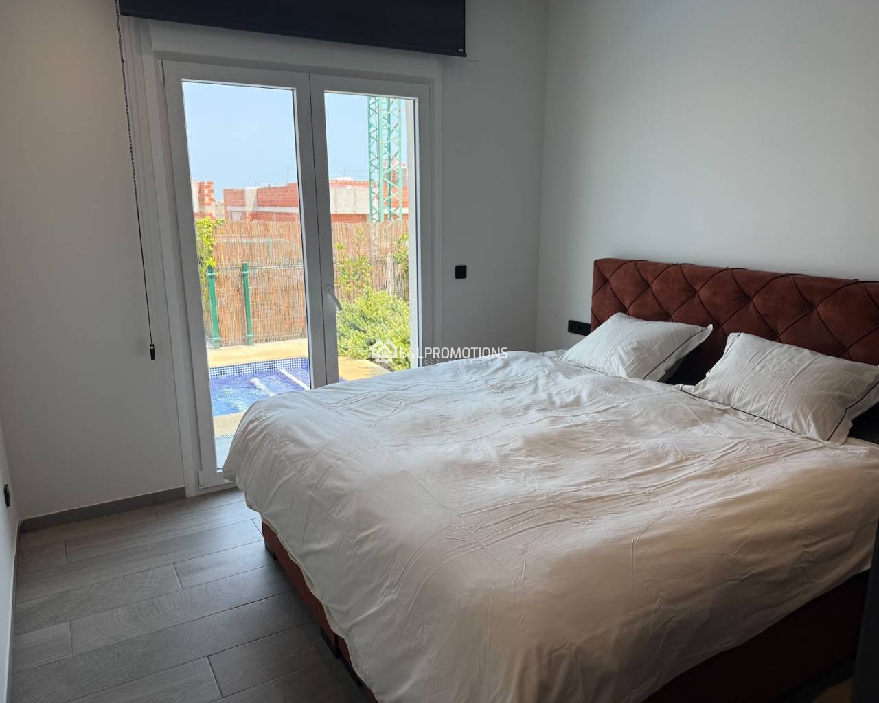 Resale - Villa -
Alicante - La Finca Golf