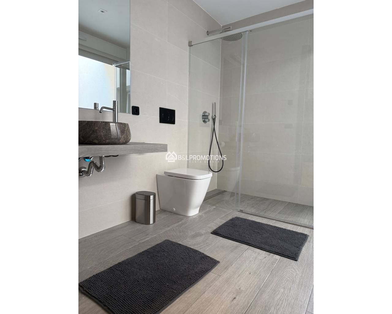 Resale - Villa -
Alicante - La Finca Golf