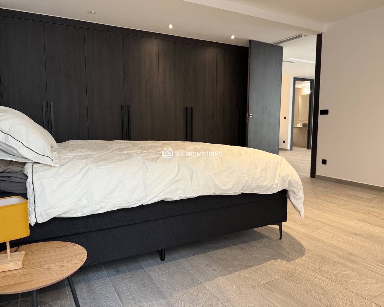 Resale - Villa -
Alicante - La Finca Golf