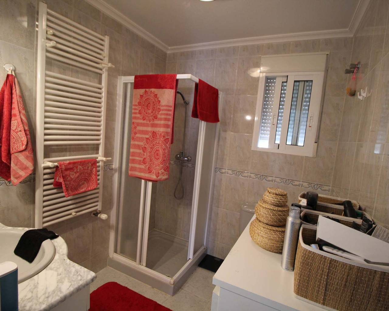 Reventa - Chalet independiente -
San Miguel de Salinas