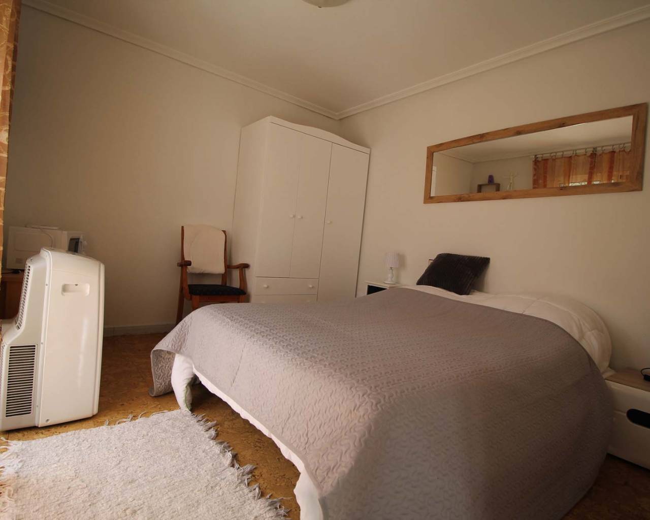 Reventa - Chalet independiente -
San Miguel de Salinas