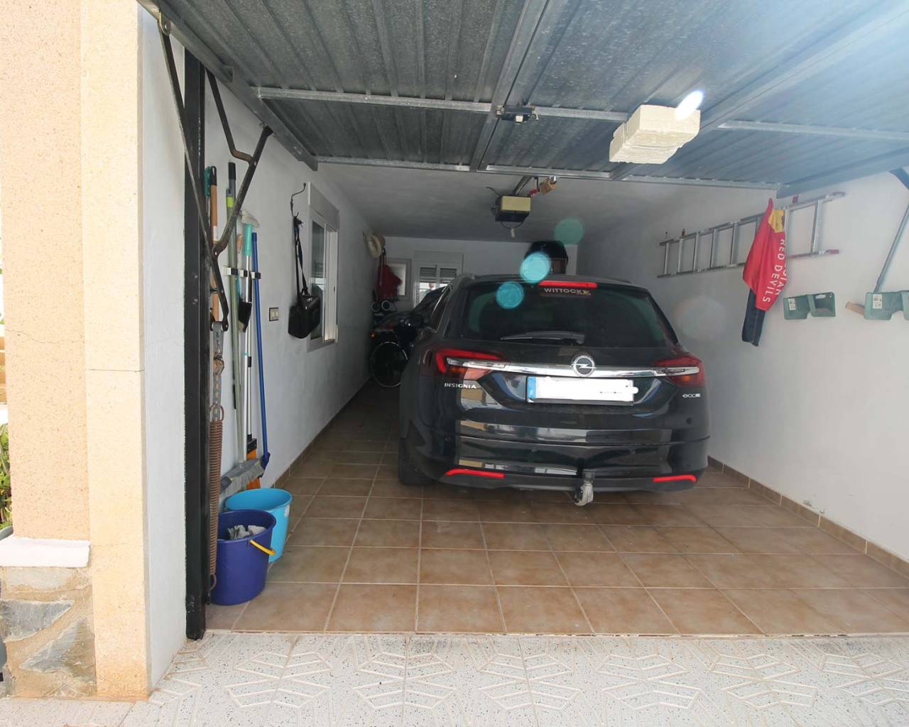 Reventa - Chalet independiente -
San Miguel de Salinas