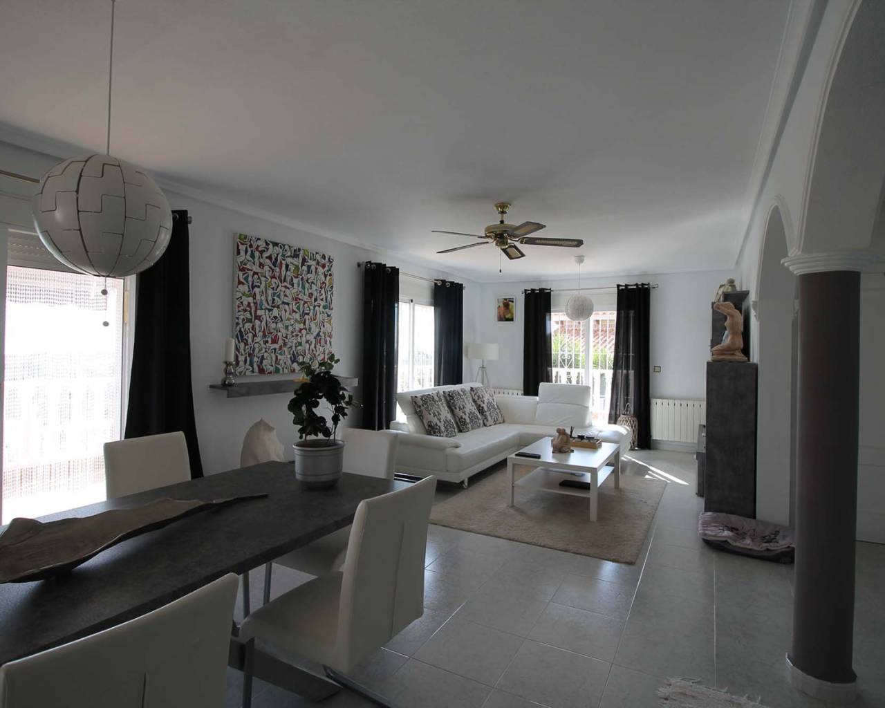 Reventa - Chalet independiente -
San Miguel de Salinas