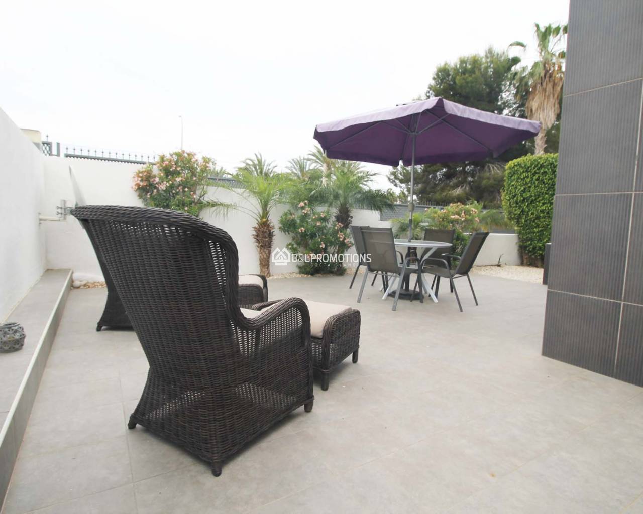 Revente - Appartement -
Orihuela Costa - Villamartin