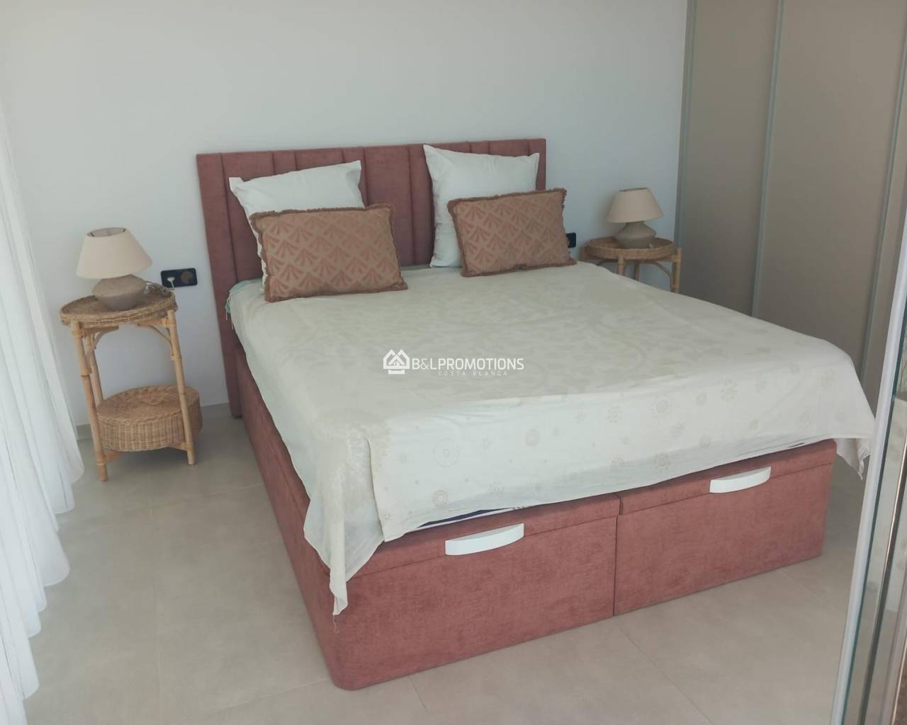 Revente - Villa jumeleé -
Alicante - La Finca Golf