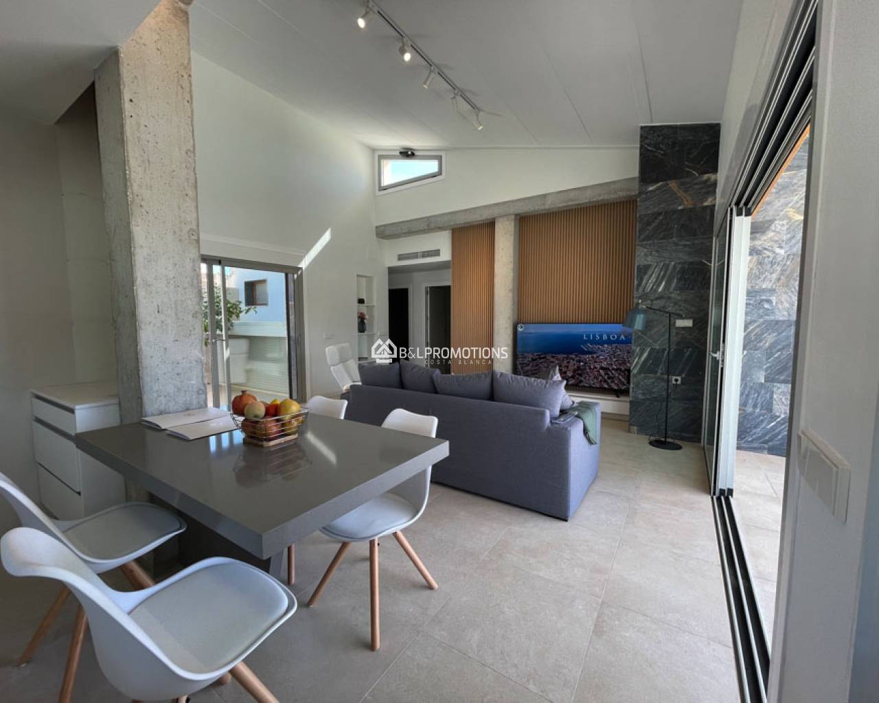 Új építésű ingatlan - Sarokház -
San Pedro del Pinatar